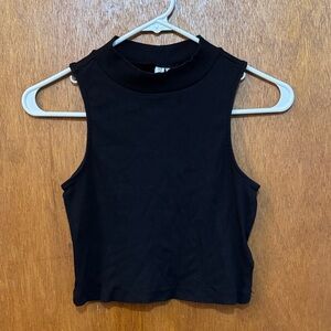 Black Sleeveless Women's Top